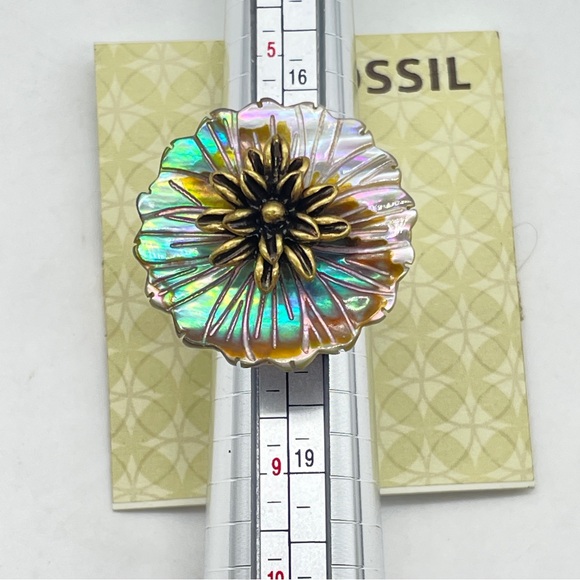 NEW Fossil Ring #2 Stretch Floral Iridescent NWT - Picture 5 of 8